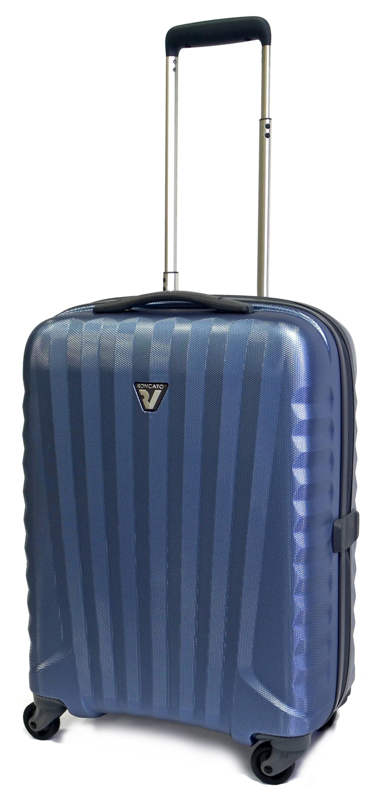 Купить Маленький чемодан Roncato Uno ZIP 5083/02/86 в интернет-магазине ...